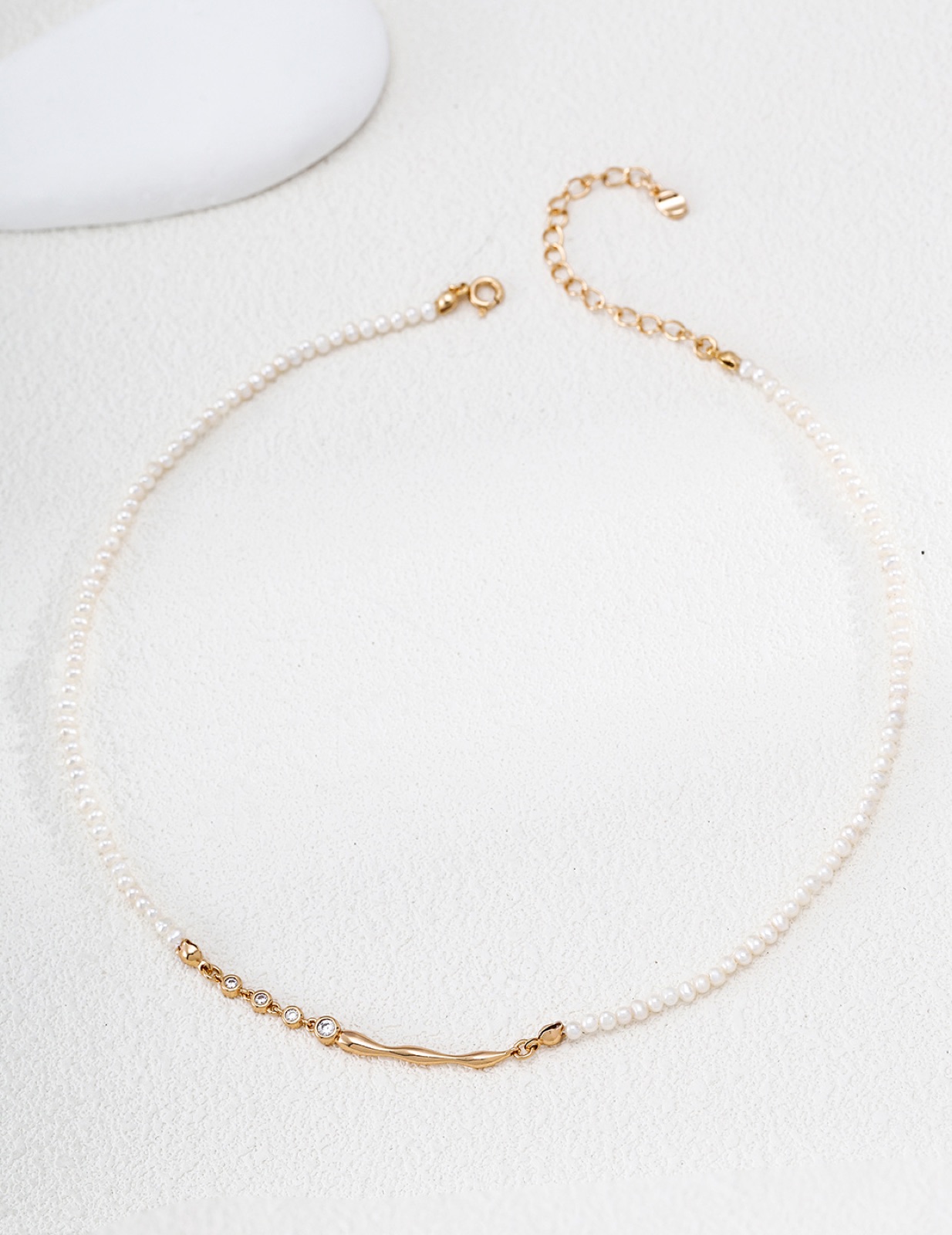 Meridian Pearl Clavicle Chain — view 3